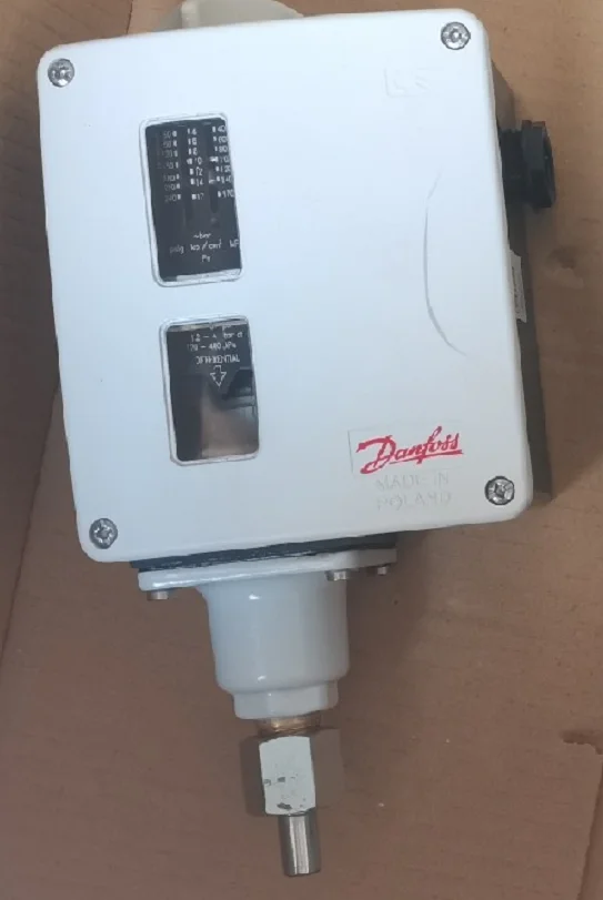 

DANFOSS RT-5 017-5255 Pressure Switch 4-17 Bar