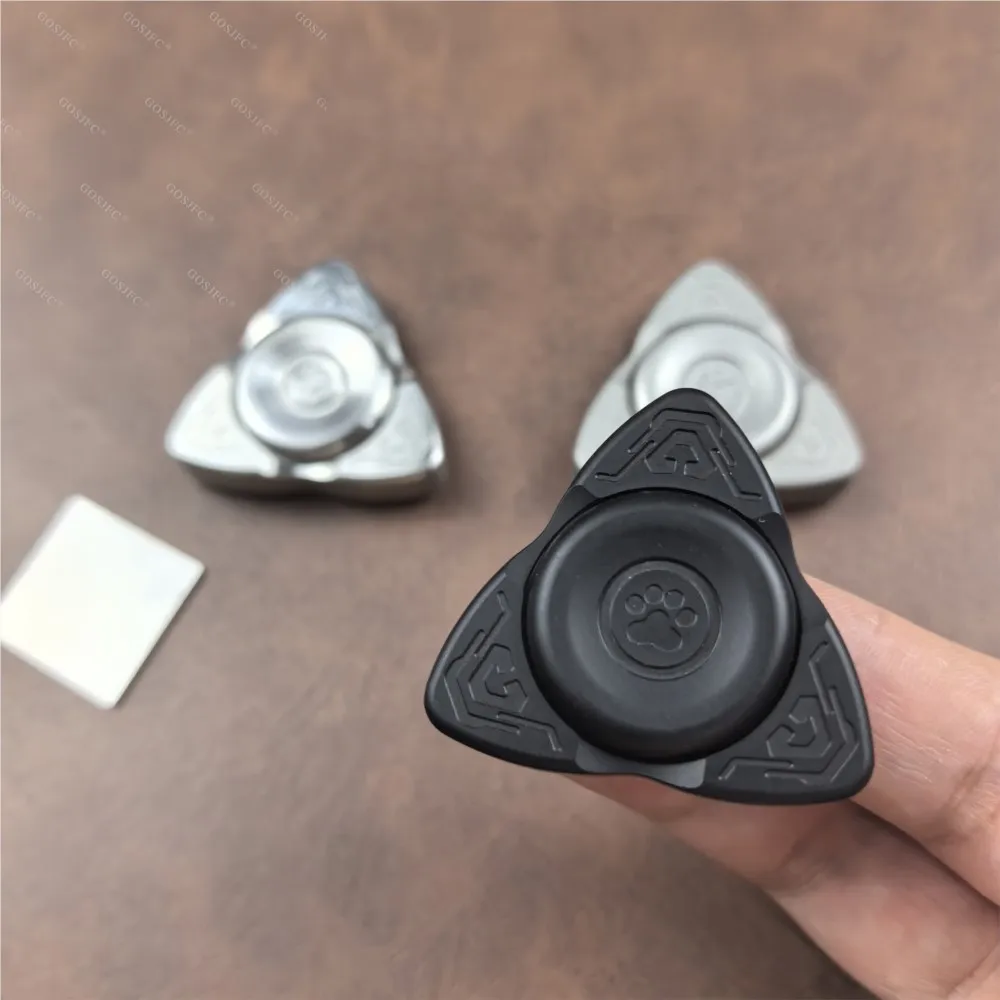 FYEDC Carved Claw EDC Stainless Steel Black Plated Mechanical Metal Attack Speed Three-page Fingertip Gyro Stress Relief Toy