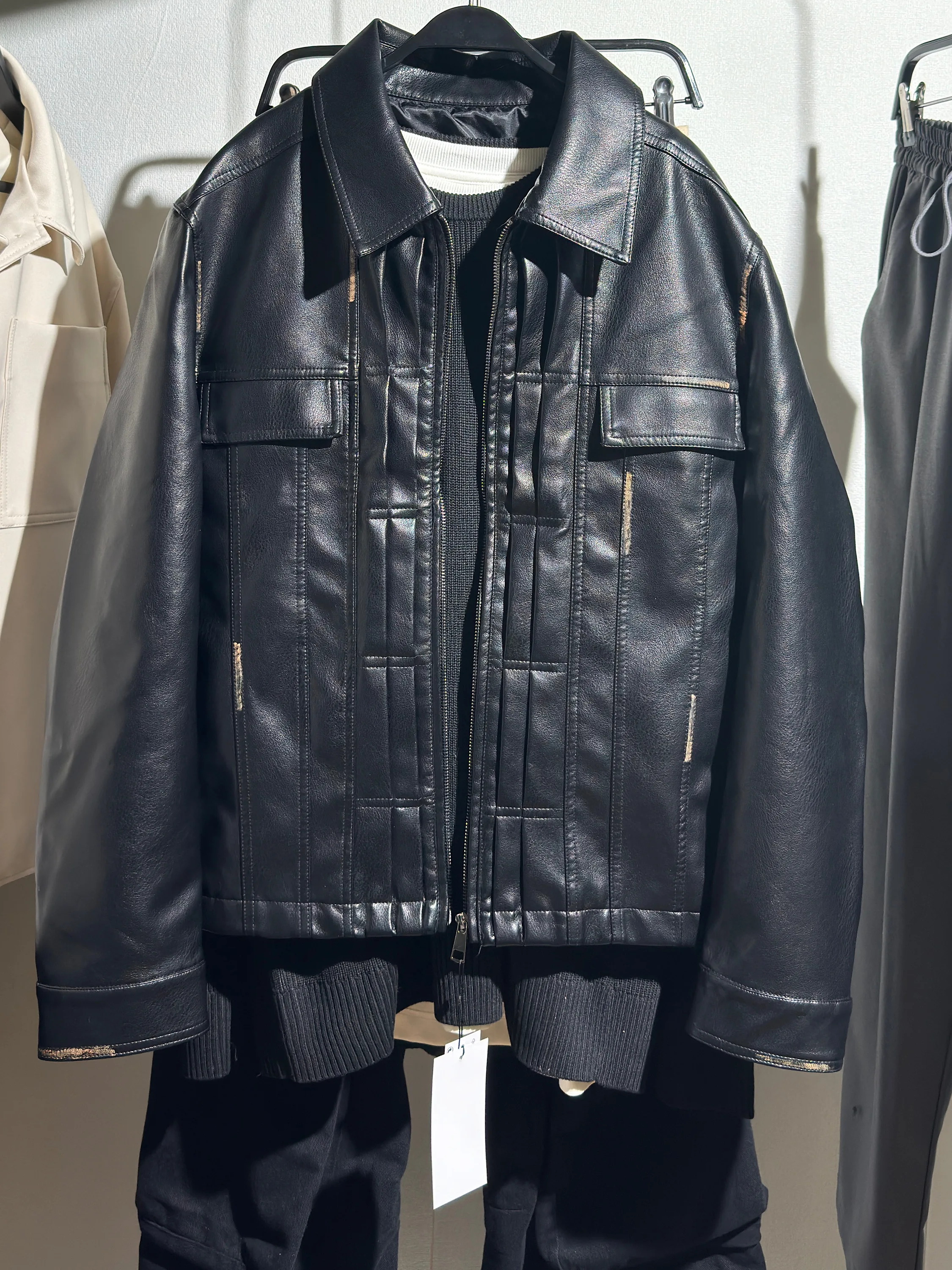 

Новая осенне-зимняя мужская куртка из искусственной кожи с воротником на молнии, длинными рукавами, повседневная, стандартной длины, для молодежи