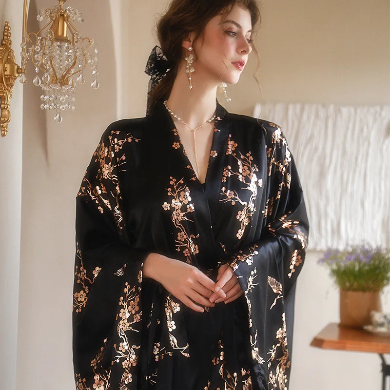 

Luxury Female Kimono Bathrobe Bronzing Flower Long Robe Sleepwear Spring Summer Satin Nightgown Nightwear Loose Home Dress