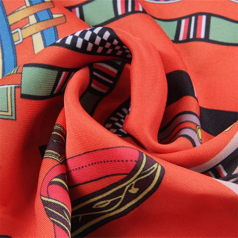 ツイルシルクスカーフ女性ポンチョ手巻き文字プリントロングスカーフラップバンダナビッグショールヒジャーブ女性スカーフ