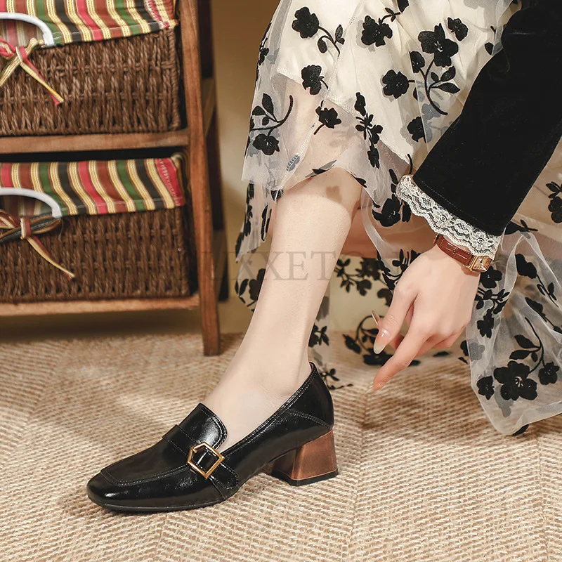 Loafer Shoes Autumn New Korean Version of Fashion Square Shoes Belt Buckle Decoration Thick Heel Shoes Women