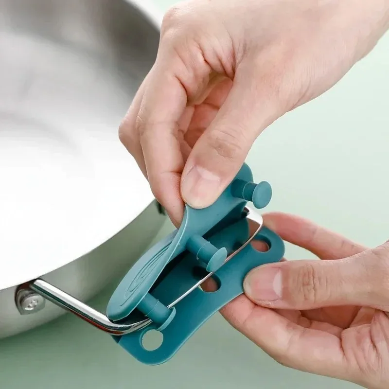 

1Pcs Of Silicone Handles Anti-Scalding Non-Slip SilicOne Pot Handle Cover Heat Insulation Handle Cover Kitchen Accessories