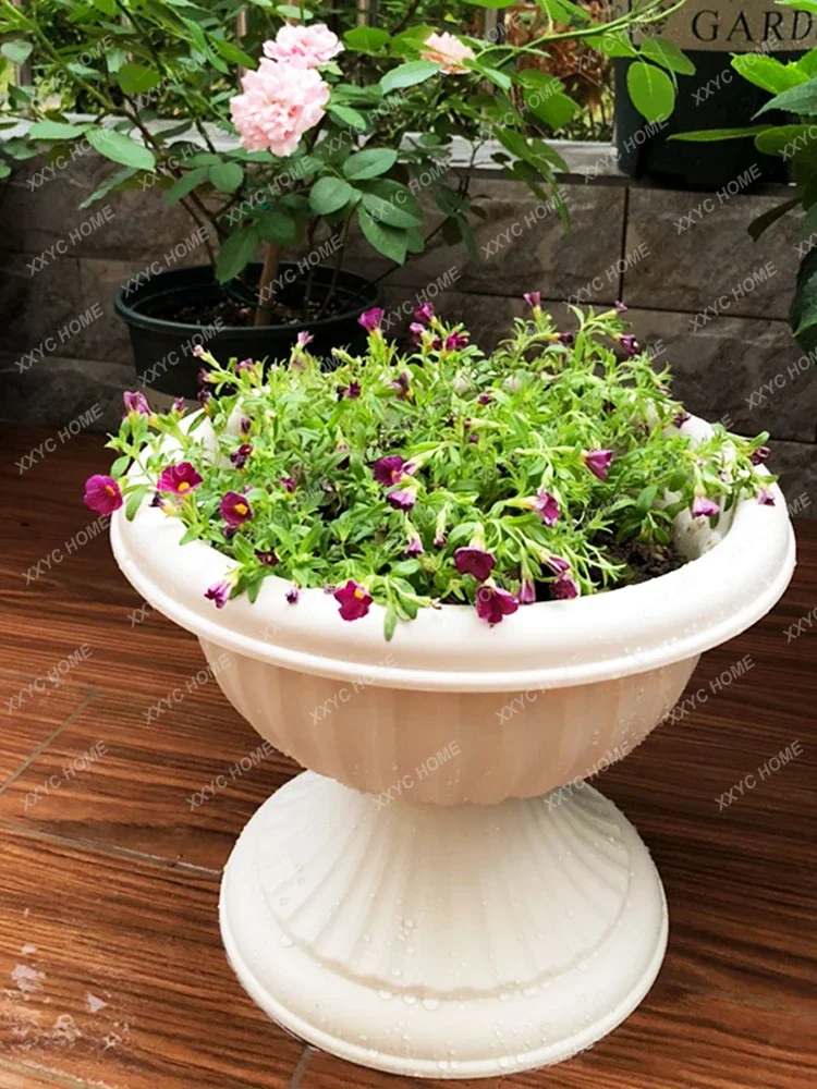 Resin Flowerpot European Style Retro Courtyard Outdoor Relief Melamine Wine Glass Type High Leg Petunia Hybrida Chrysanthemum