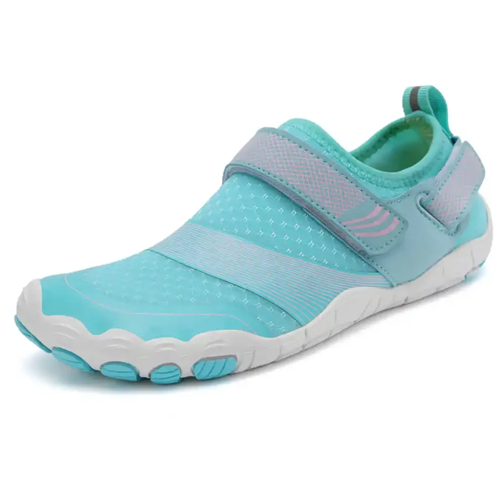 

Slip-ons Sky Blue Bath Slipper For The Beach Summer Shoes Women Sandal Sneakers Sport Loafter Global Brands Hypebeast China
