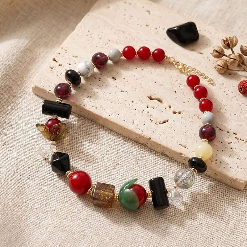 New Chinese retro Chinese red necklace women's high-end sense of national tide flower tray resin beaded collarbone chain nationa