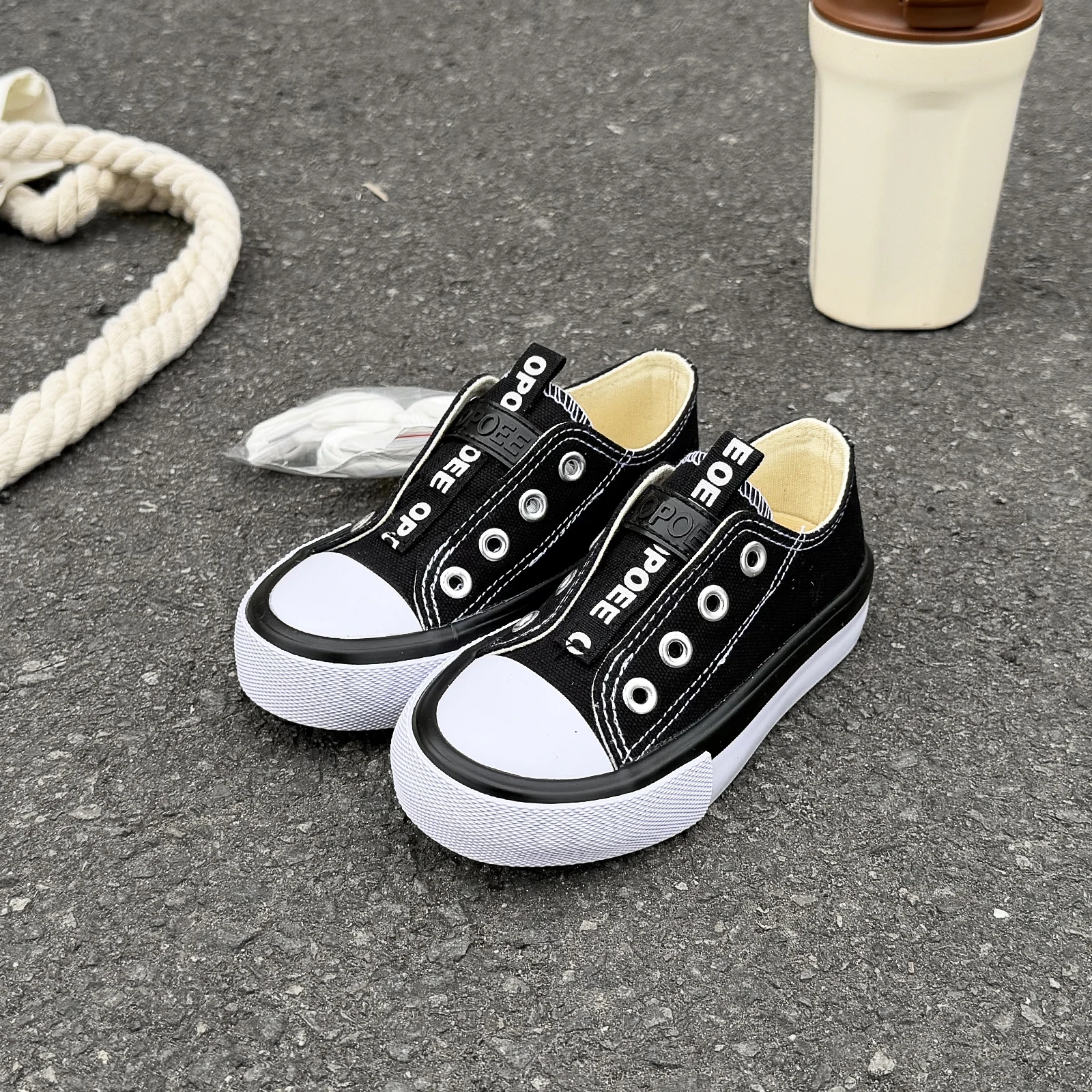 0308 Solid Color Children's Canvas Shoes, Boys' and Girls' Board Shoes, Soft Soled Breathable Korean Board Shoes, Fashionable Sh