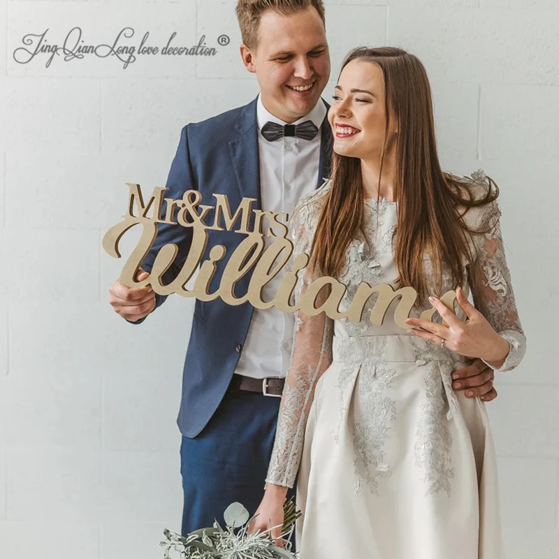 

Custom Last name sign, Mr and Mrs Decor, Family last name, Mr and Mrs sign, Wedding wood sign, Sweetheart table, Name sign