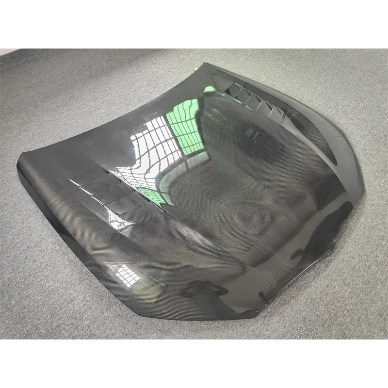 KQX Single Sided Carbon Fiber Hood For 8 Series M8 2018-2022