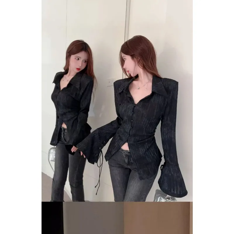 Solid Color Fashion Long Sleeve Shirt Women's Slim Striped Bell Sleeve Lapel Top