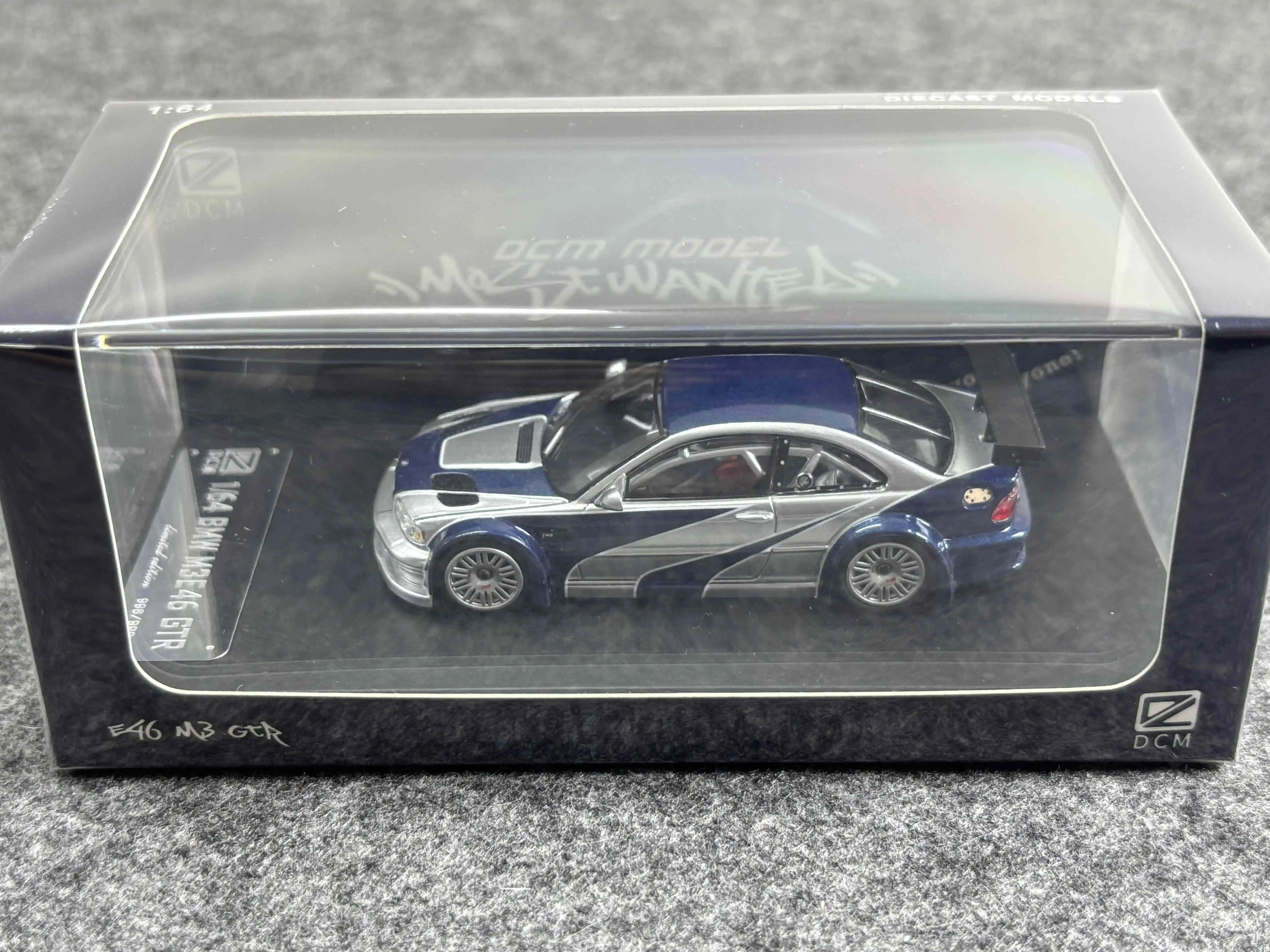 Spot Dcm 1:64 Bmw B… - image