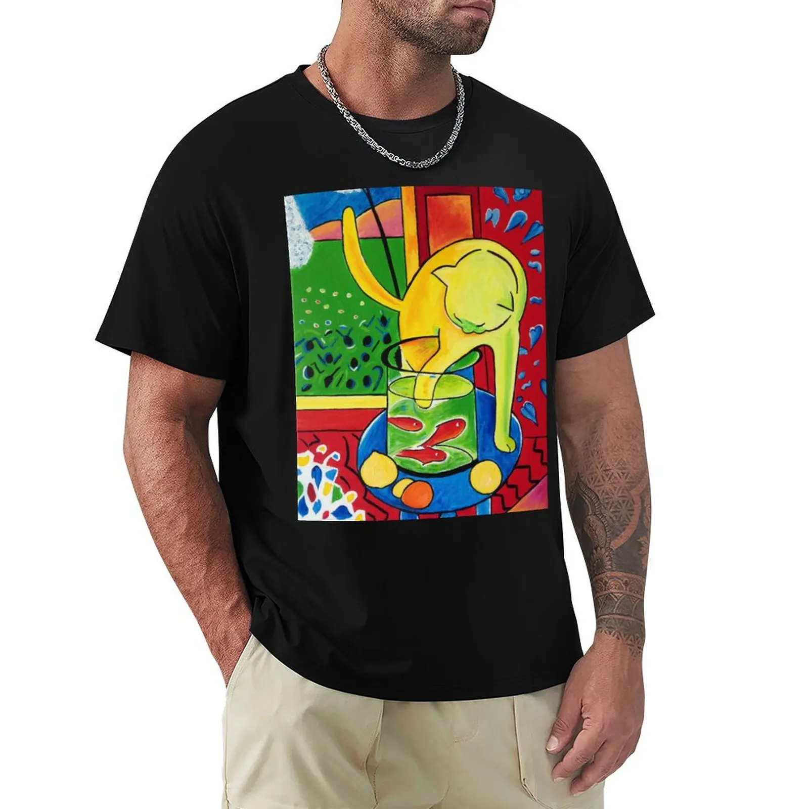 Le Chat Aux Poissons Rouges 1914, (El gato con peces rojos) Camiseta informal minimalista de manga corta