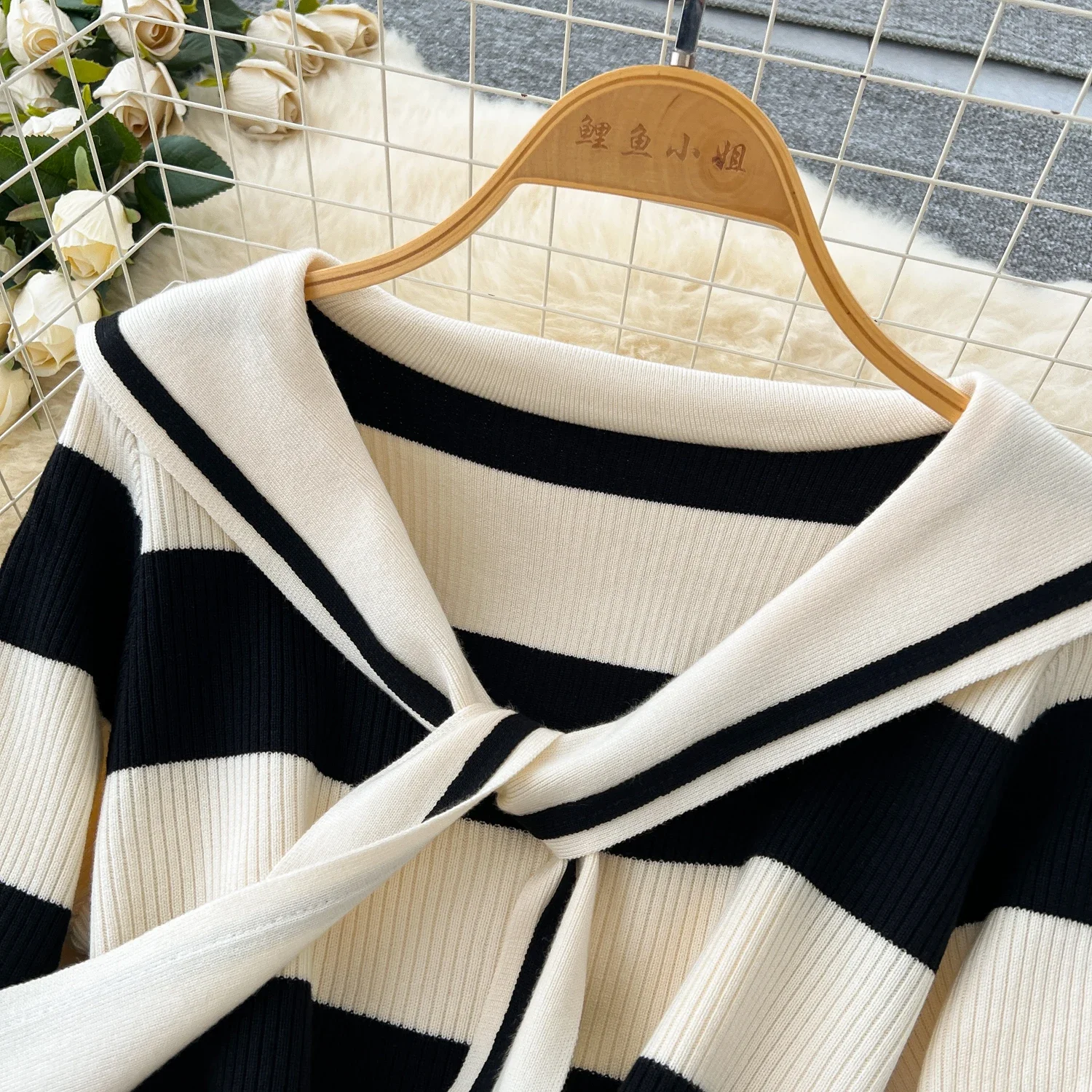 Chic Turn-down Collar Slim Bandage Long Sleeve Patchwork Striped Knit Dress High Street Vintage Women Autumn Winter Clothing