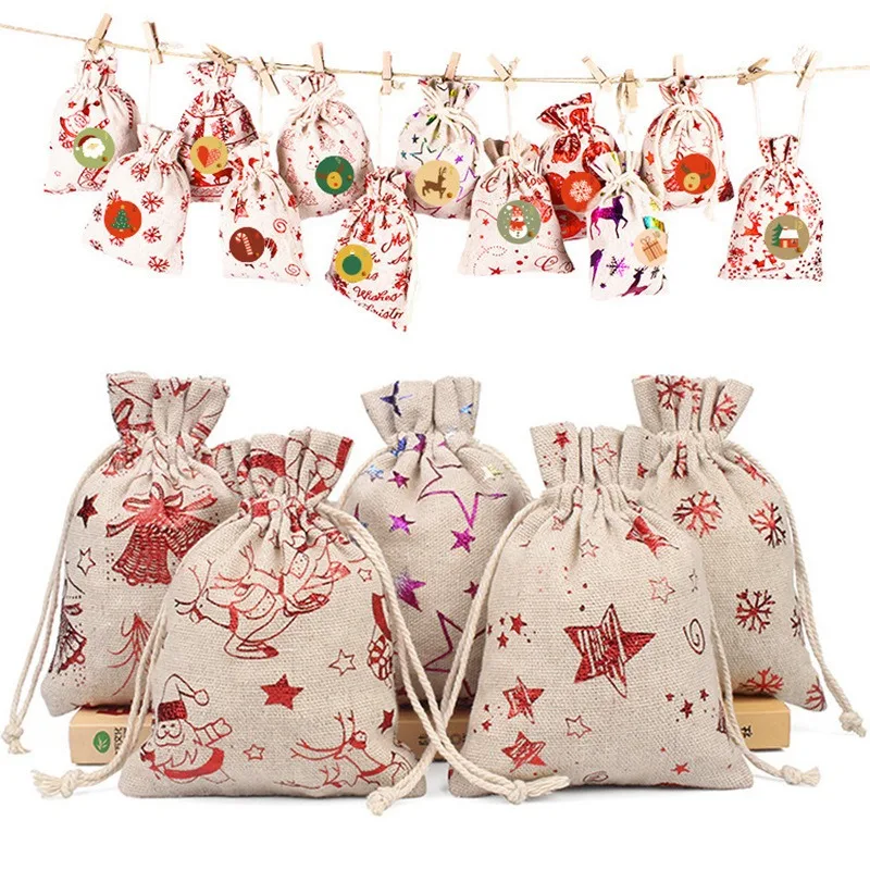 

50 Pcs 10x14 13x18cm Christmas Pouches Drawstring Pocket Snowflake Elk Santa Foil Cotton Linen Bag Gift Candy Storage Packing