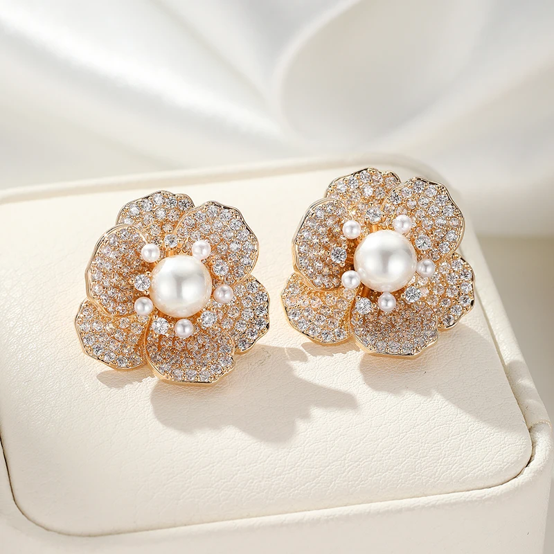 SENYU Luxury Camellia Flower Pearl Stud Earrings for Women Elegant Full Pave CZ Earrings French Vintage Floral Party JewelryGift