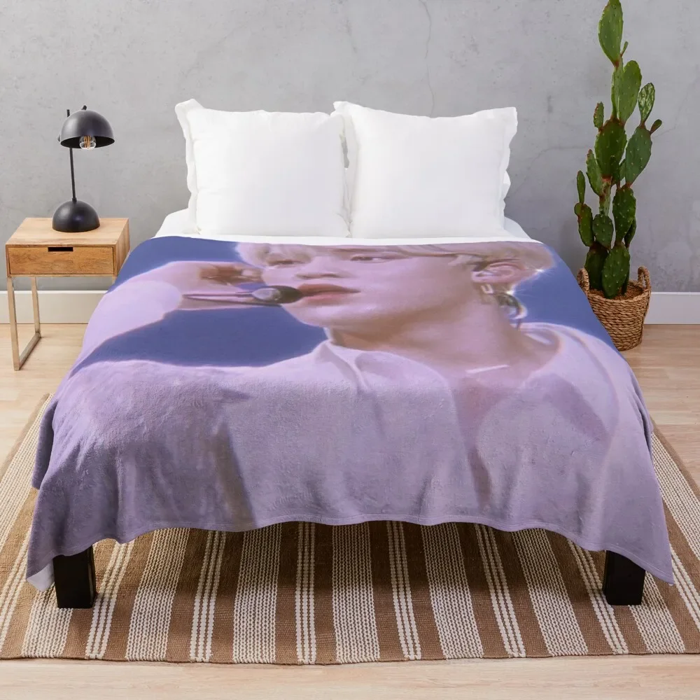 

ATEEZ YUNHO 90s AESTHETIC Throw Blanket Elegant Warm Throw Blanket for Hotel Home