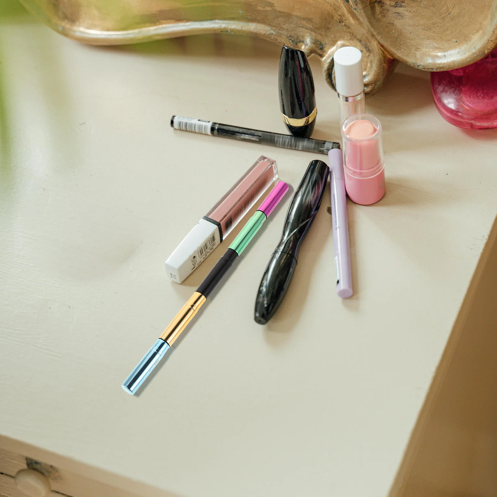 1 ชุดแบบพกพา 4in1 ชุดแปรงแต่งหน้ามัลติฟังก์ชั่นคิ้วแปรงทาตาอายแชโดว์แปรงแต่งหน้าสำหรับเดินทางเครื่องมือสำหรับผู้หญิง