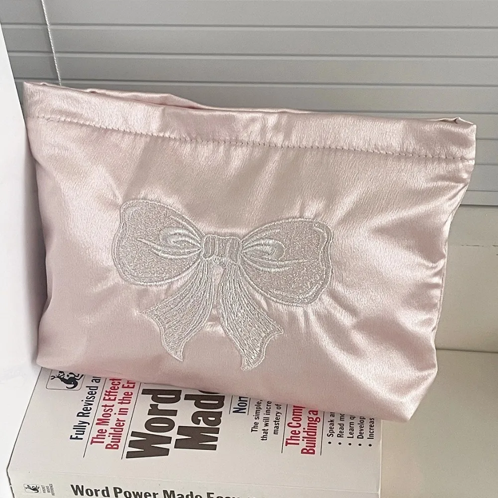 Cute Pink Bow Makeup Bag Pearl Zipper Handbag Toiletry Storage Pouch Bow Embroidery Make Up Organizer Bag Ladies