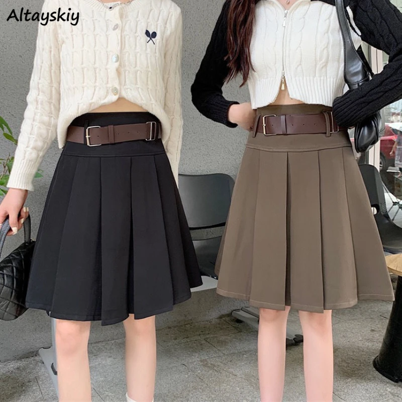 

Women's Preppy Style Pleated Skirts Elegant Fashion Lovely College Retro High Waist Autumn Winter Above Knee Skirt for Students