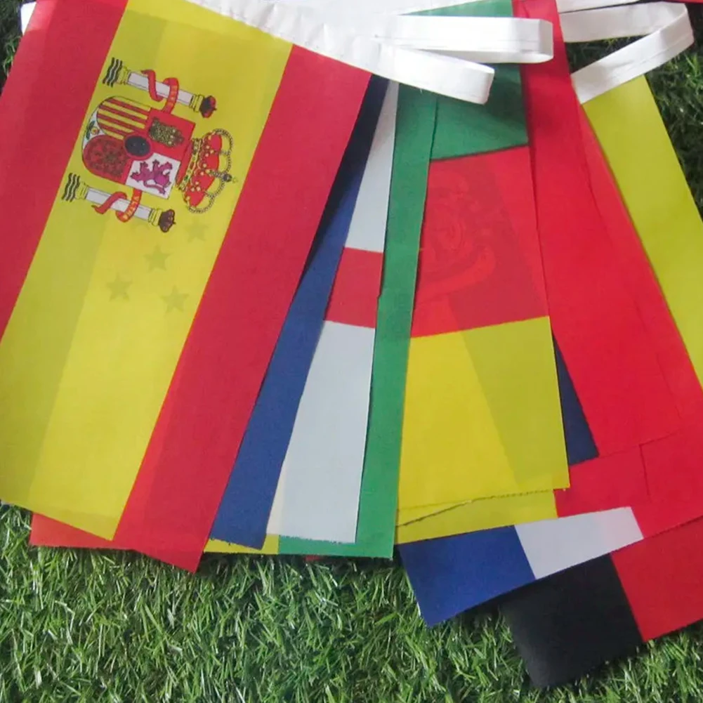 バーデコレーション、クラブ、バーパーティー、ハンギングバナー、EUサッカー、バスケットボールの記事用の国内旗ストリング、14x21cm