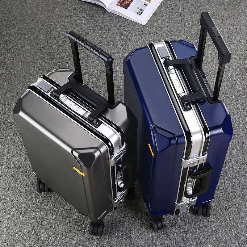 

Aluminum Frame Rolling Suitcase Luggage Women Men Large Capacity Travel Case Secure Lock High Quality Carry on Luggage Set