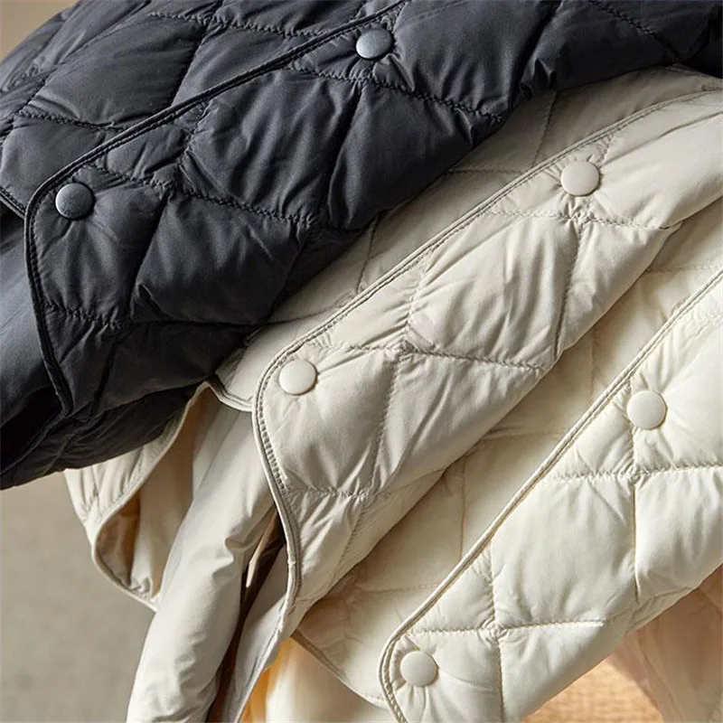 2025 Autumn Winter Warm Lingge Down Waistcoat Jacket Women Ultra Light White Duck Down Vest Female Sleeveless Short Tank Coat