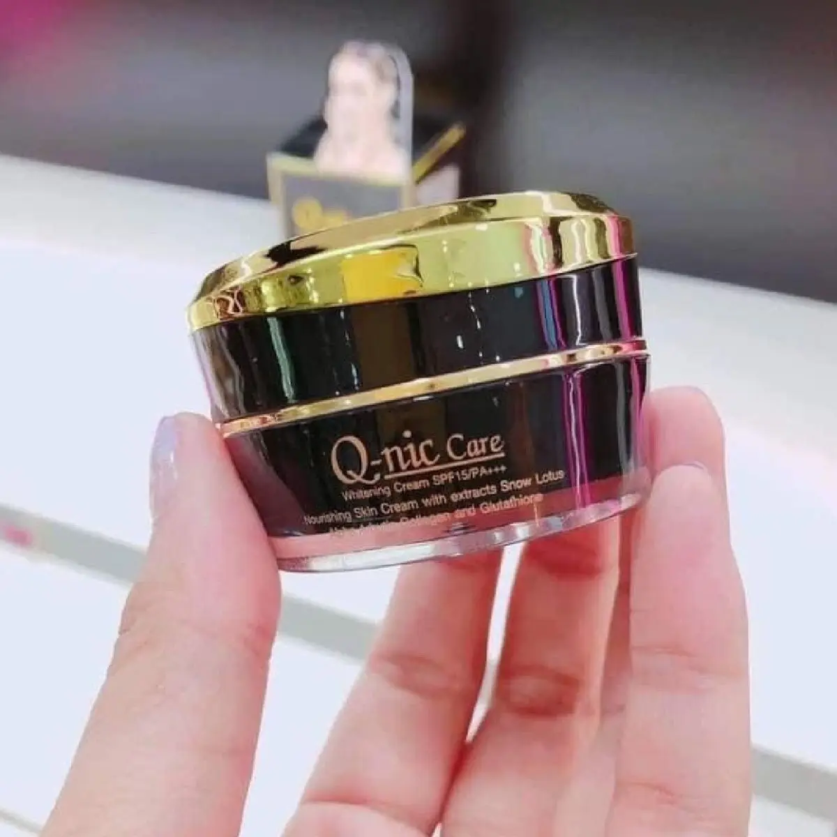 Thai face cream Kem duong trang da ban dêmQnic Care ThaiLan