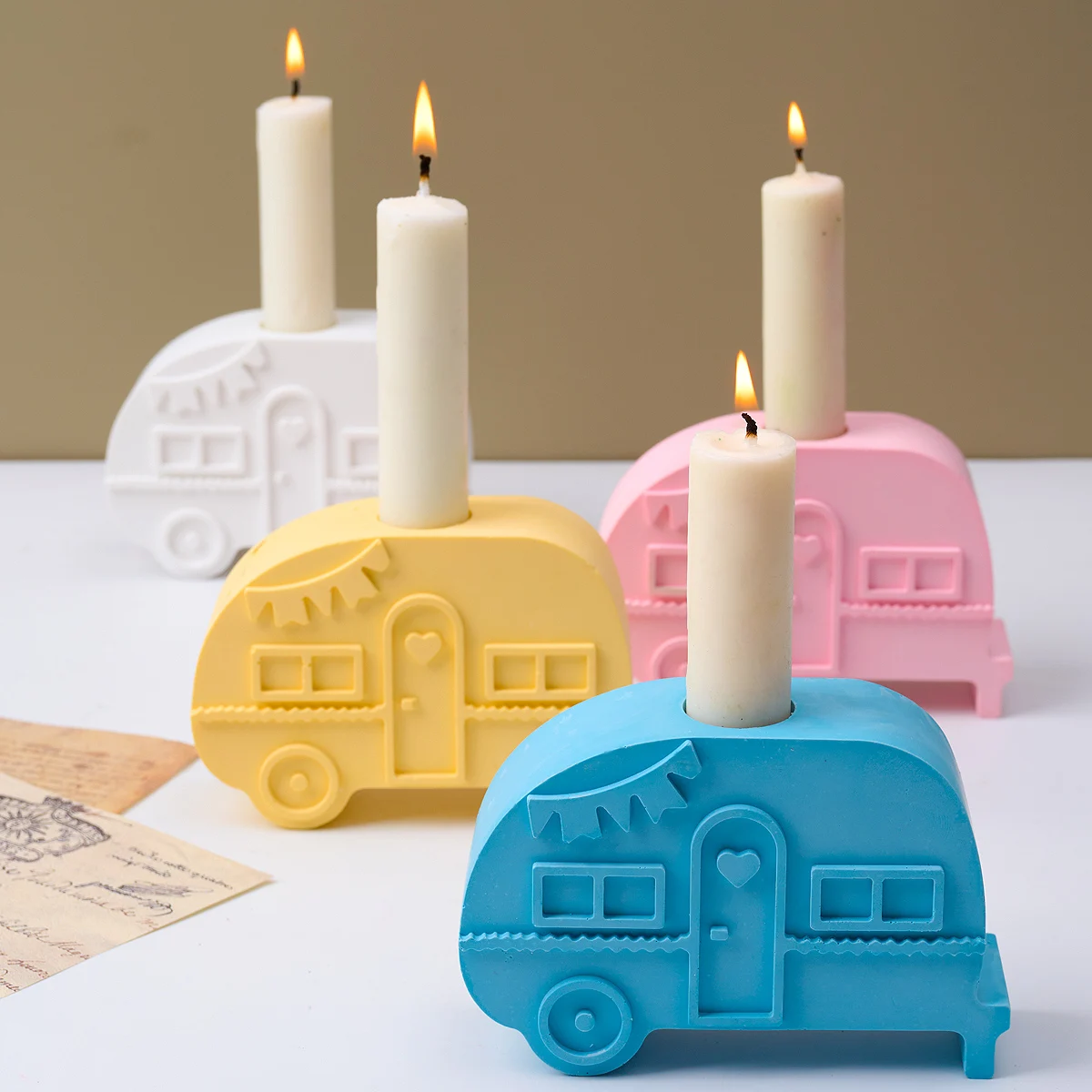 3D Cartoon Car Candlestick Silicone Molds Gypsum Concrete Casting Baby Bus Shape Scented Candle Holder Mold Home Decor Supplies