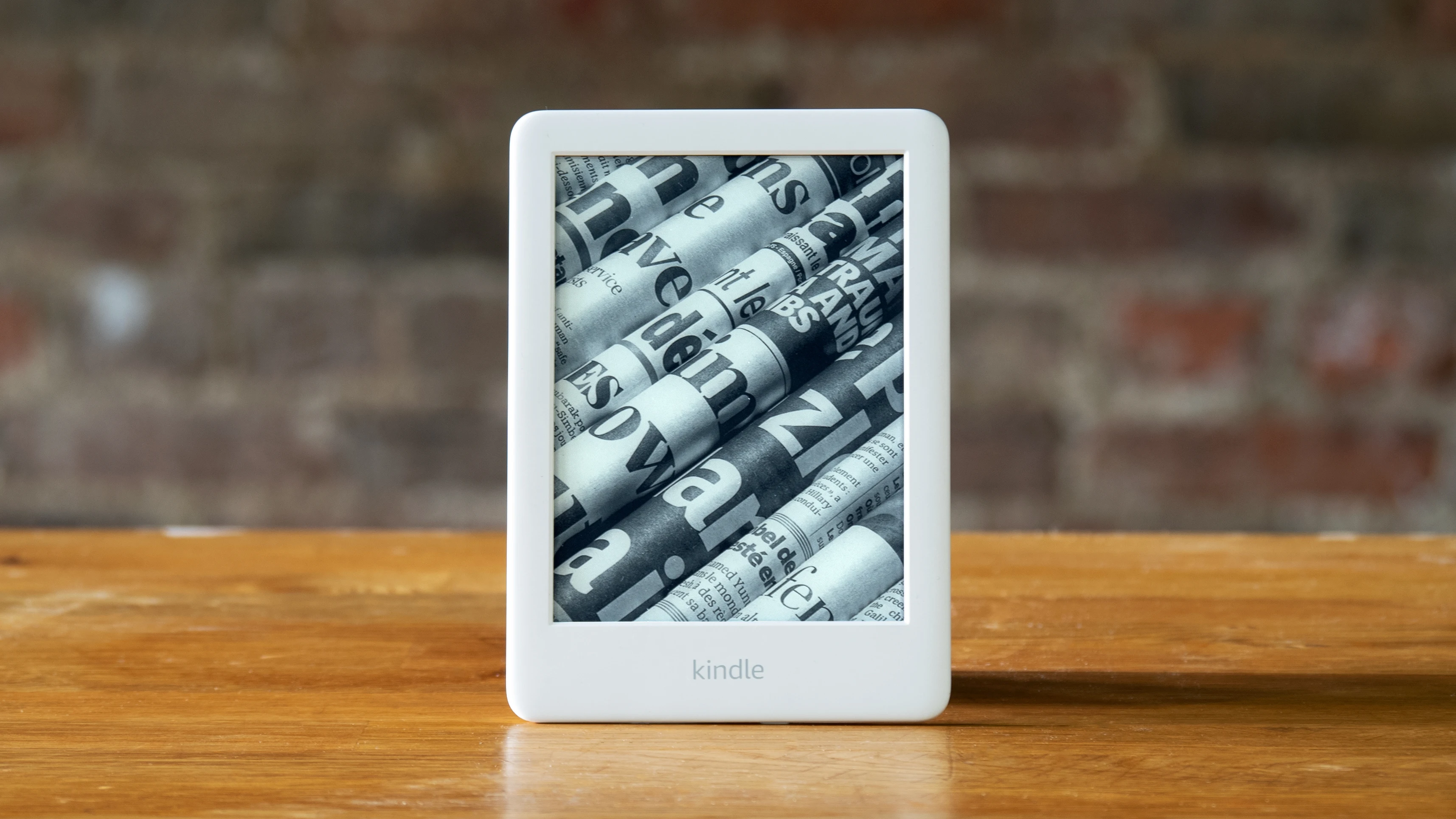 Kindle (الجيل العاشر)، شاشة 6 بوصات مع ضوء مدمج، WiFi /4G/8G خصم لفترة محدودة