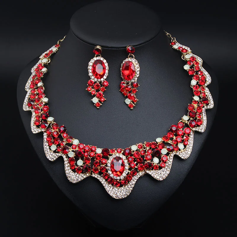 

Studded geometric collar necklace set - Exaggerated women's fashionable decorative dress accessories