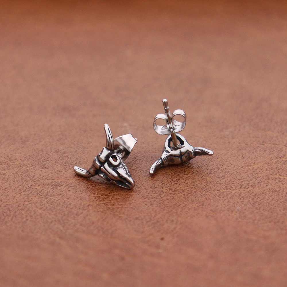 Vintage Bull Head Stud Earring for Men and Women Gift Stainless steel Gothic Goat Piercing Earring Jewelry Accessories Wholesale