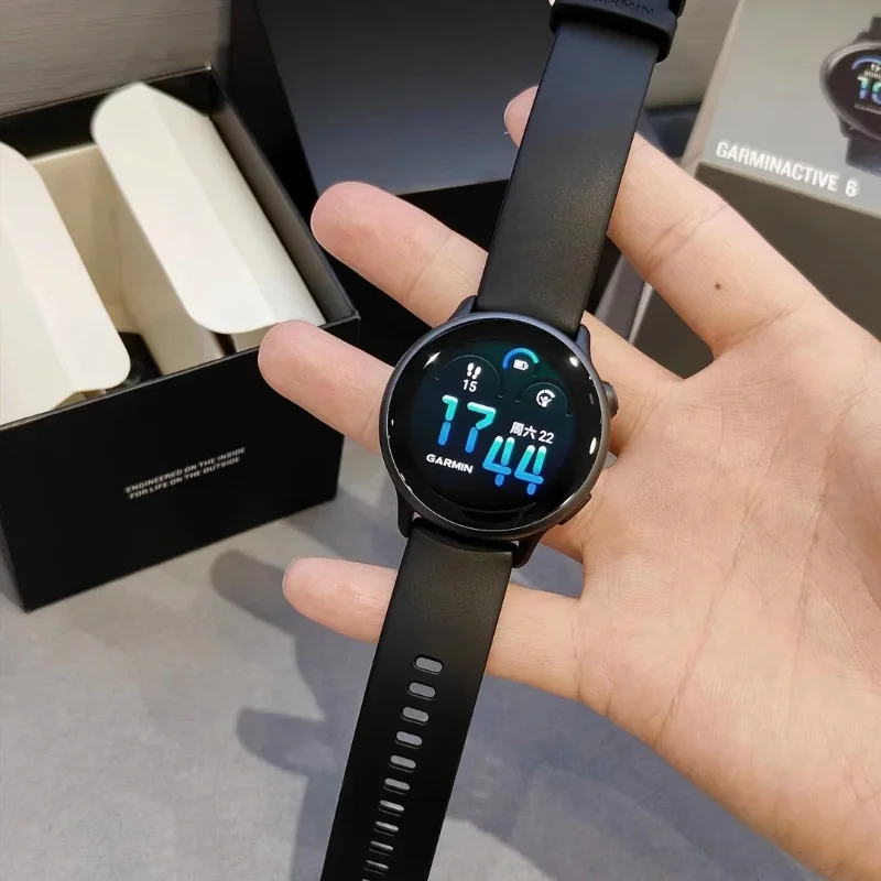 100% العلامة التجارية الجديدة Garmin Vivoactive 6 Smartwatch AMOLED Touchscreen 11 يومًا عمر البطارية مراقبة الصحة طوال اليوم تدريب النوم