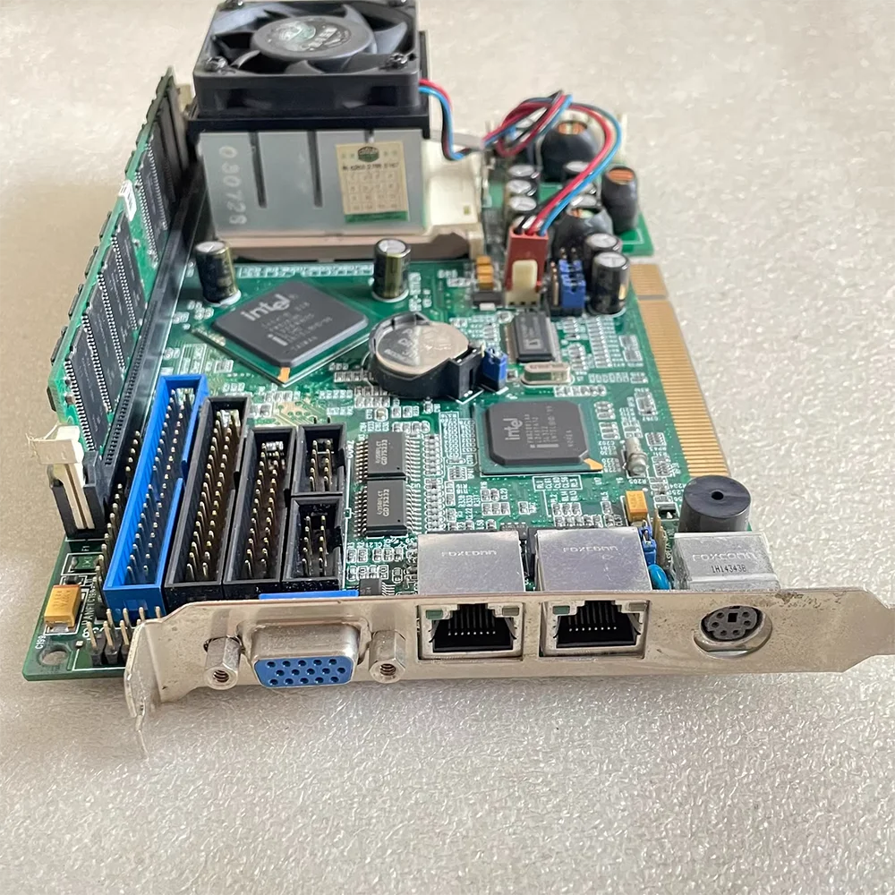 

Для двухпортовой полудлинной платы EVOC HPC-1611V2N VER:A1