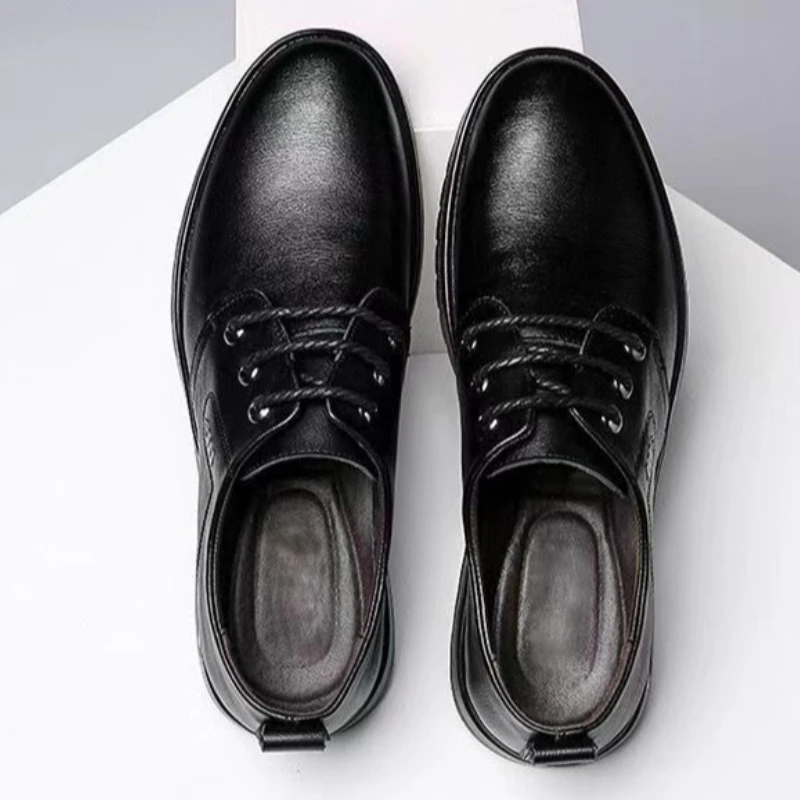 New Men Breathable Soft Sole Casual Dress Shoes Korean Style Business Non Slip Leather Footwear Versatile