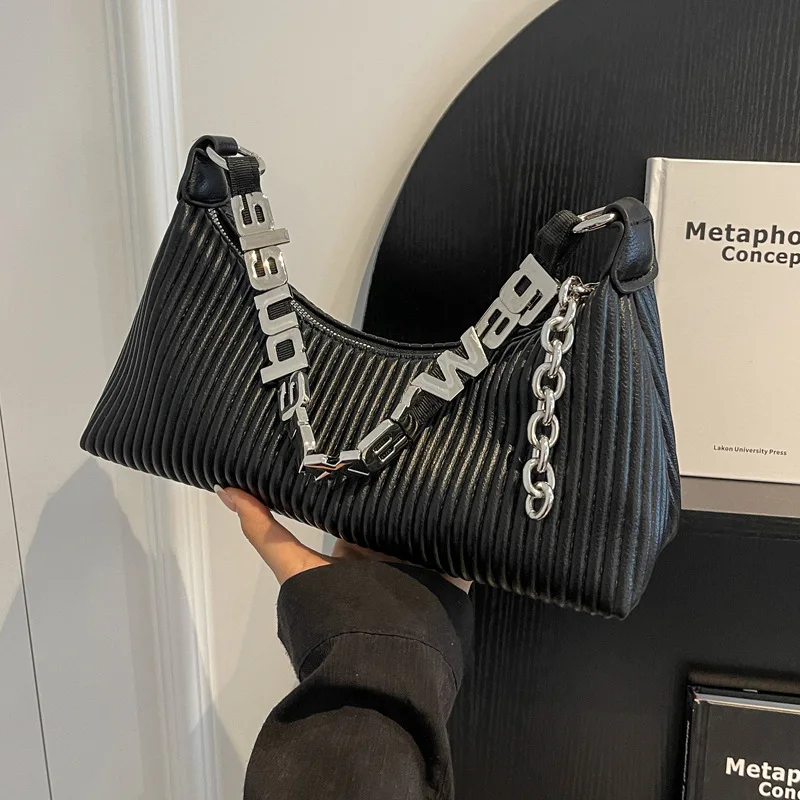 

2025 New Women's Bag - Work Leisure Commute Large-Capacity, Simple Fashionable Textured Versatile Small Square Armpit Bag