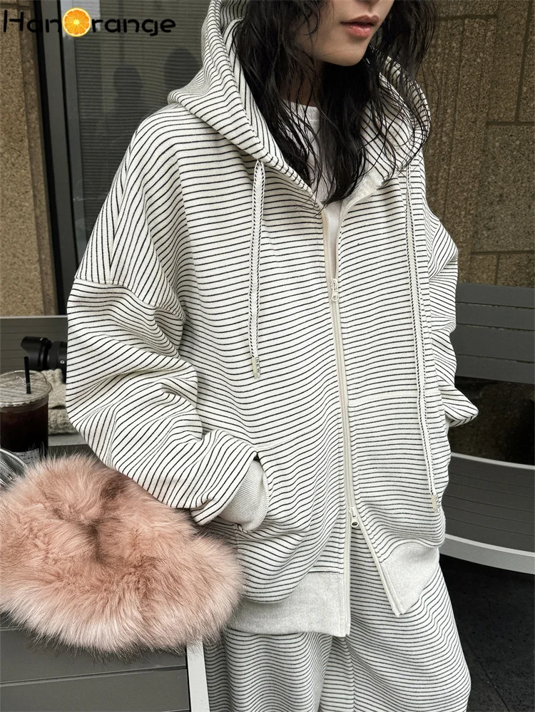 HanOrange 2026 Felpa con cappuccio con cerniera a righe retrò a contrasto primaverile da donna Silhouette allentata con cappuccio Top bianco sporco/grigio carbonio