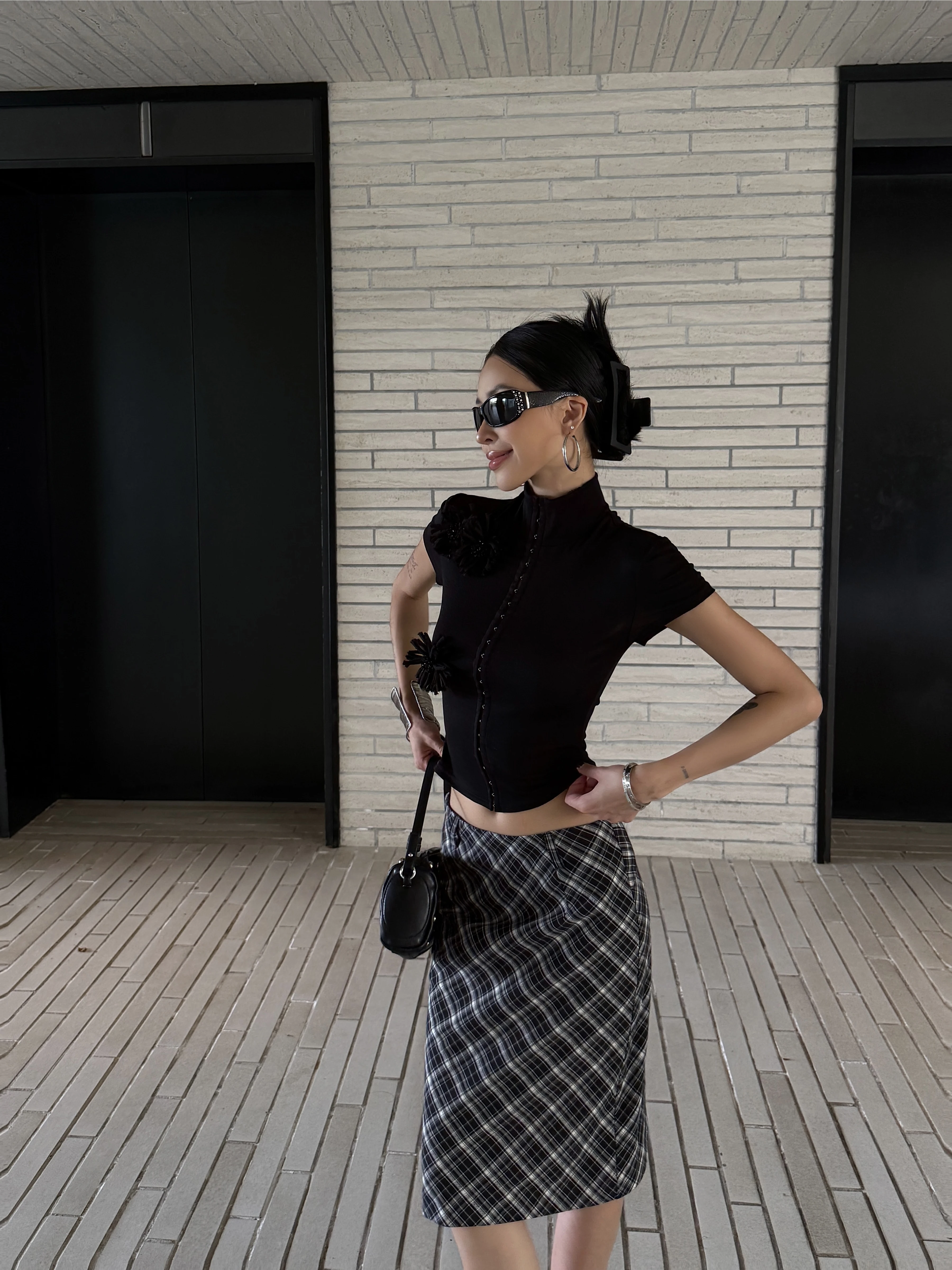 STYLMW Jingzi Chinese Style Short Sleeve Knitted Slim Fit T-Shirt Black Lace Transparent 3D Flower Summer Top for Young Women