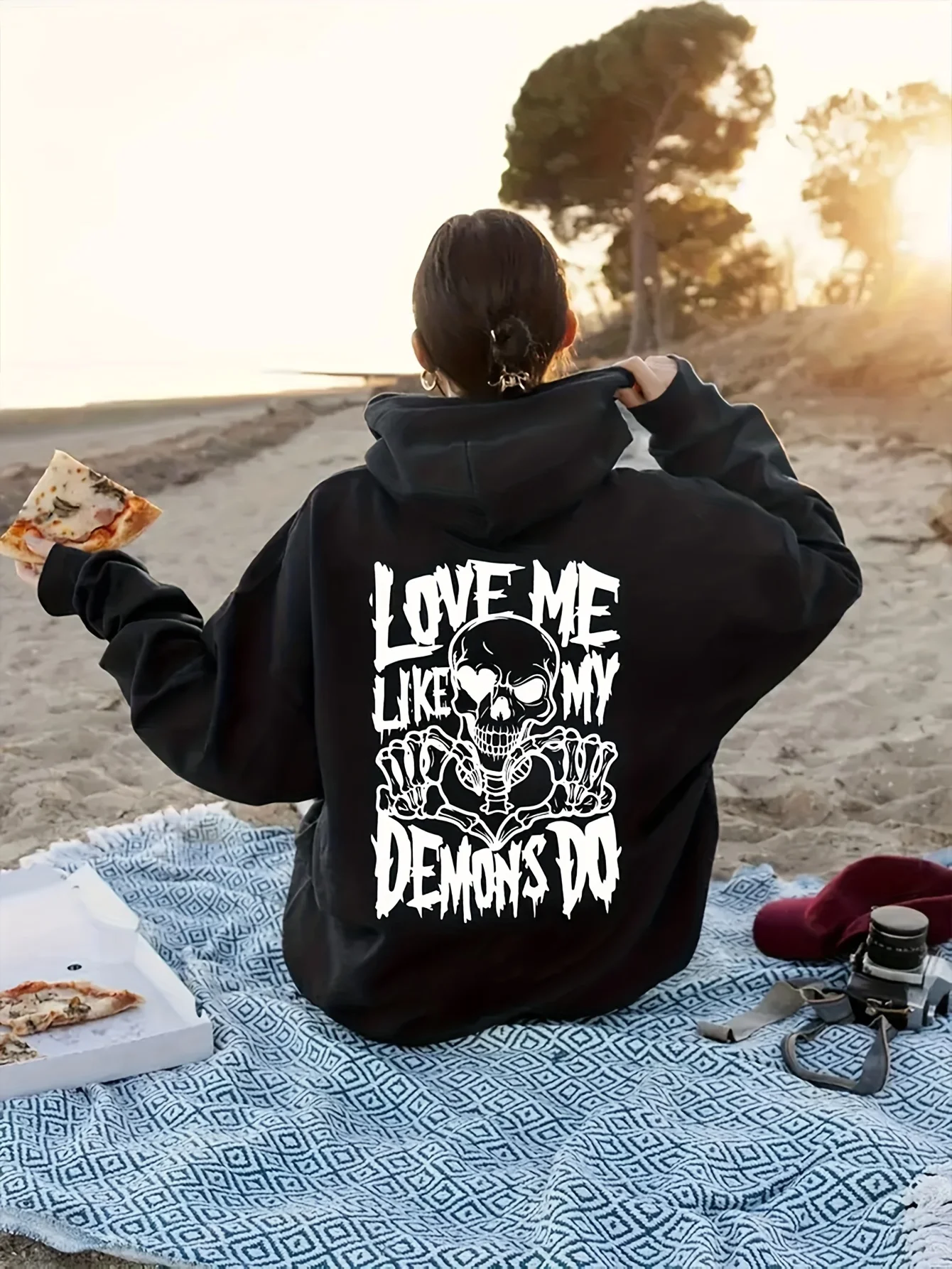 

[Пилиэстеровая толстовка со скелетом] Женская толстовка с принтом скелета из полиэстера, 1 шт. — повседневный пуловер с длинными рукавами и карманом-кенгуру