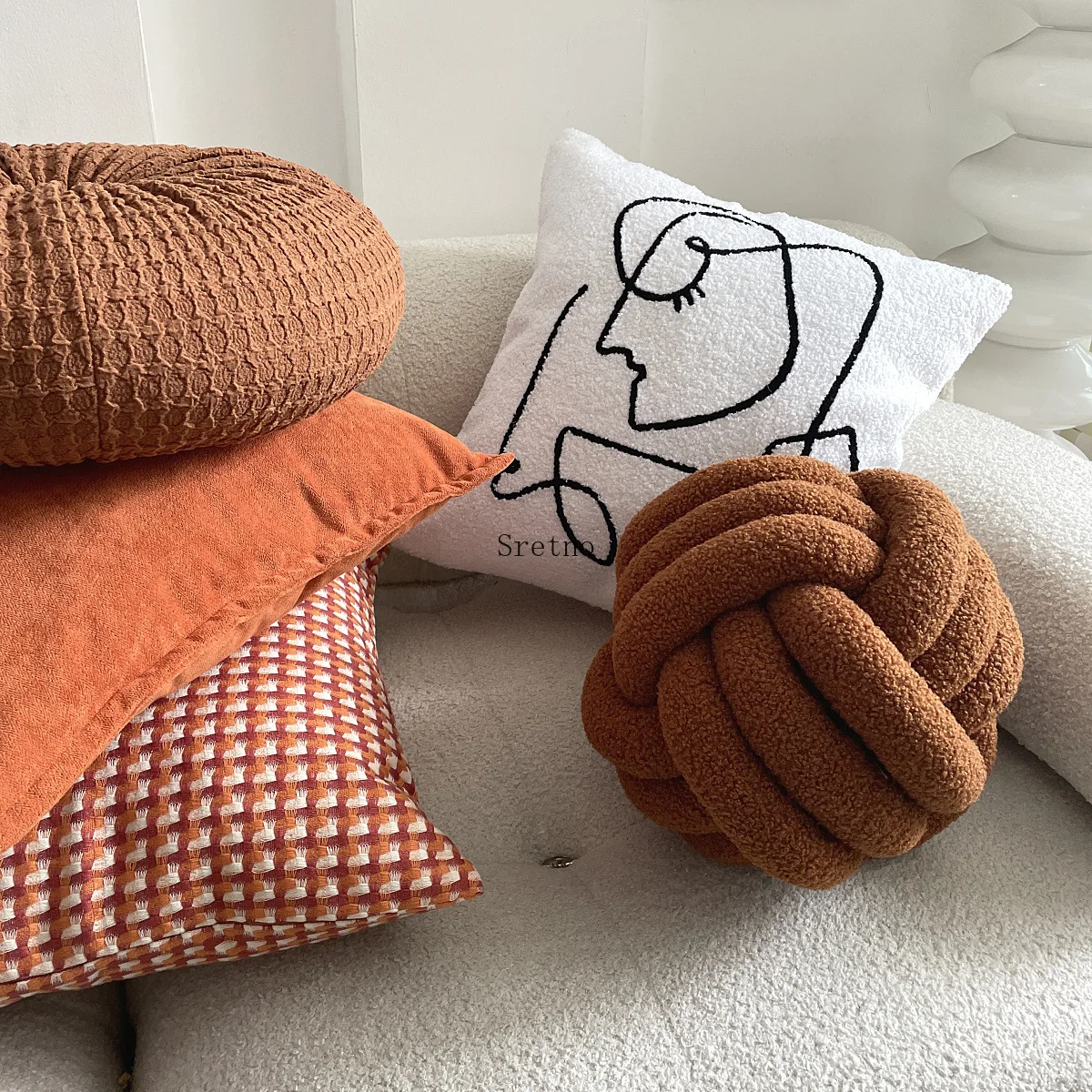 2025 جديد الشمال الحديثة وسادة الحد الأدنى ضوء غرفة المعيشة الفاخرة أريكة ديكورات المنزل منقوشة وسادة وسائد مقعد السيارة Cojines