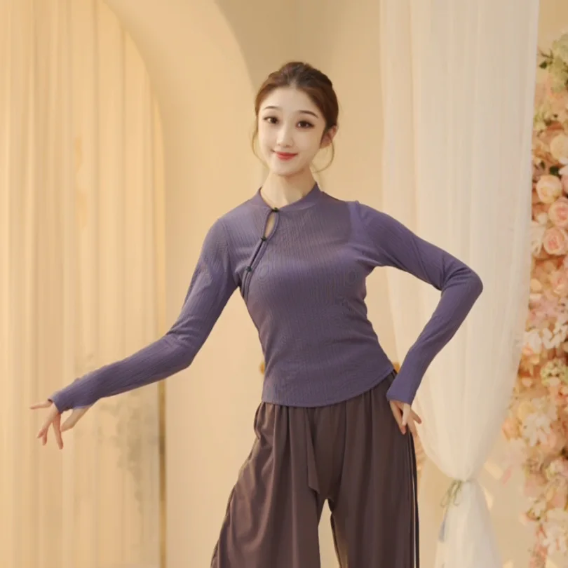 

Practice clothes Female Chinese dancers Autumn and winter modern dance clothes Slim-fit improved cheongsam long-sleeved