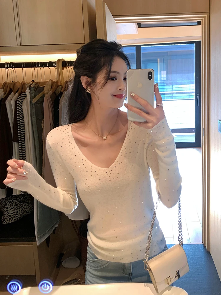 

Linyner Heavy Industry Rhinestone Knitted Base irt V-Ne Slim Fit Long Sve Women's Top Waist Cinched Slimming Effect