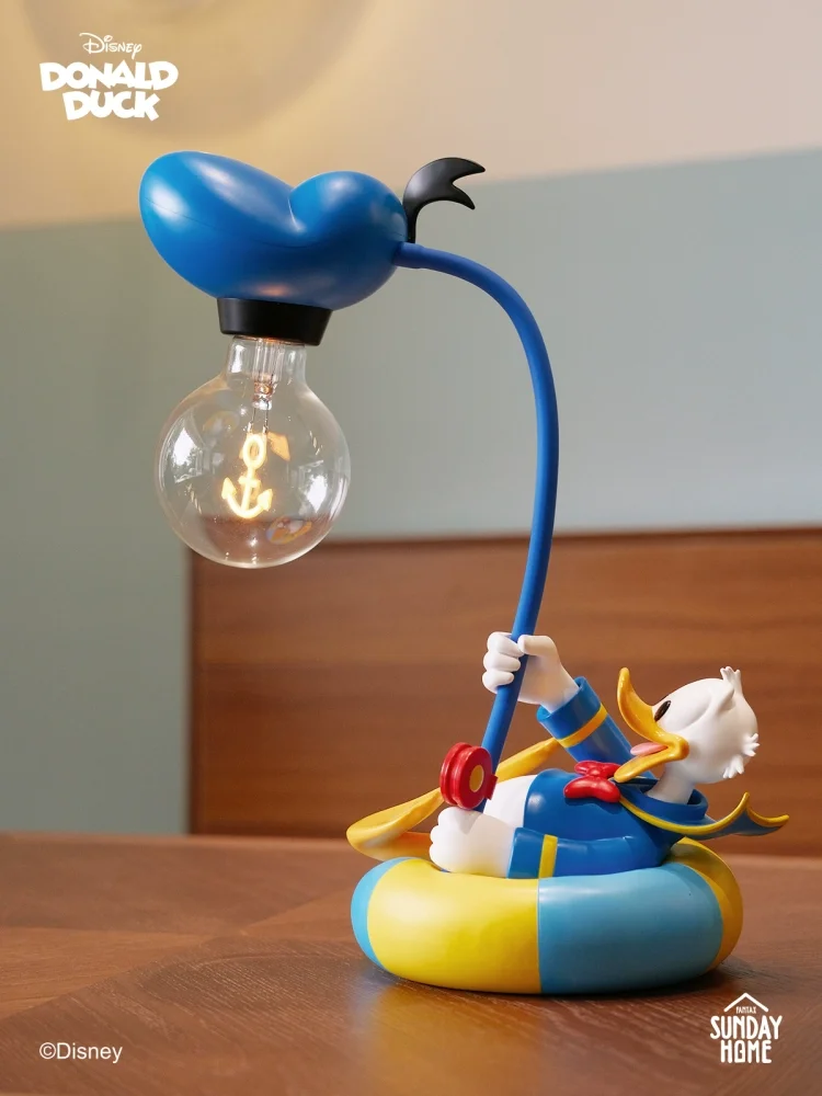 

[VIP] Donald Duck night lamp Action figure Creative Bedhead small desk lamp toys statue collection model bedroom decoration