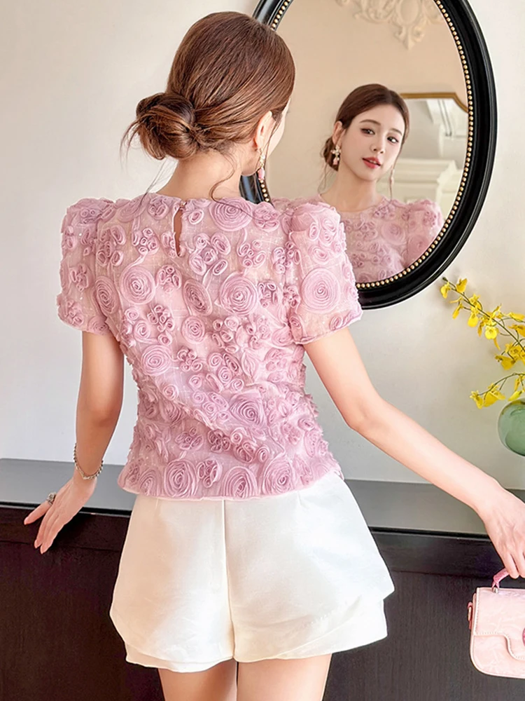 Ropa de mujer, camisa de manga corta con flores moradas dulces, Tops cortos ajustados con cuello redondo para mujer, blusa de manga abombada de malla, moda de verano