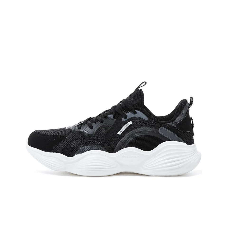 Erke Abrasion Resistant Breathable Low top Running Shoes Men's Black White 11123314246-003