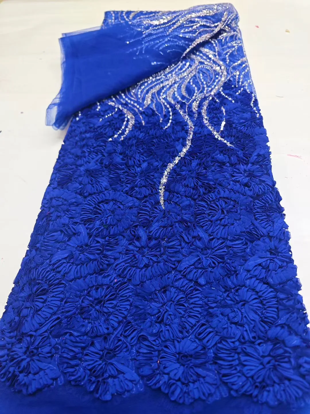 

2026 Роскошная нигерийская африканская кружевная ткань с бисером, высокое качество, вышивка блестками, африканская французская кружевная ткань для шитья платья