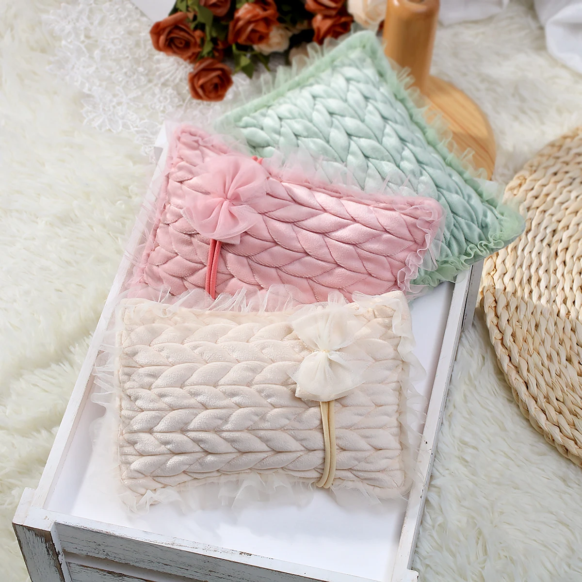 2Pcs Newborn Pillows Photography Props Bowknot Hairband Studio Shooting Baby Basket Cushion Mat Photoshoot Accessories Set
