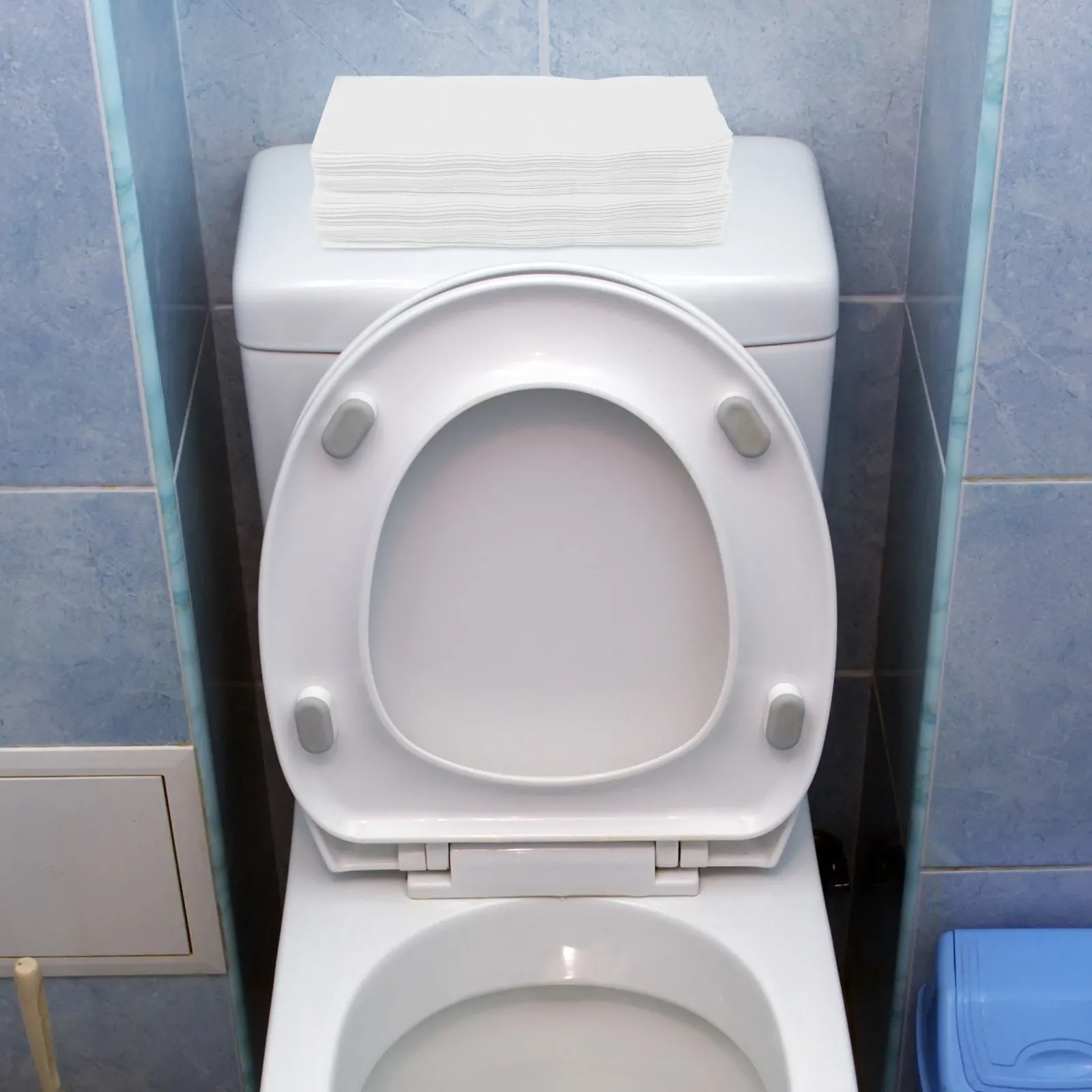 200枚入り三つ折り使い捨てハンドタオル-厚手で破れにくいペーパータオル-ホテル、モール、公共トイレ、オフィス、商業施設向け