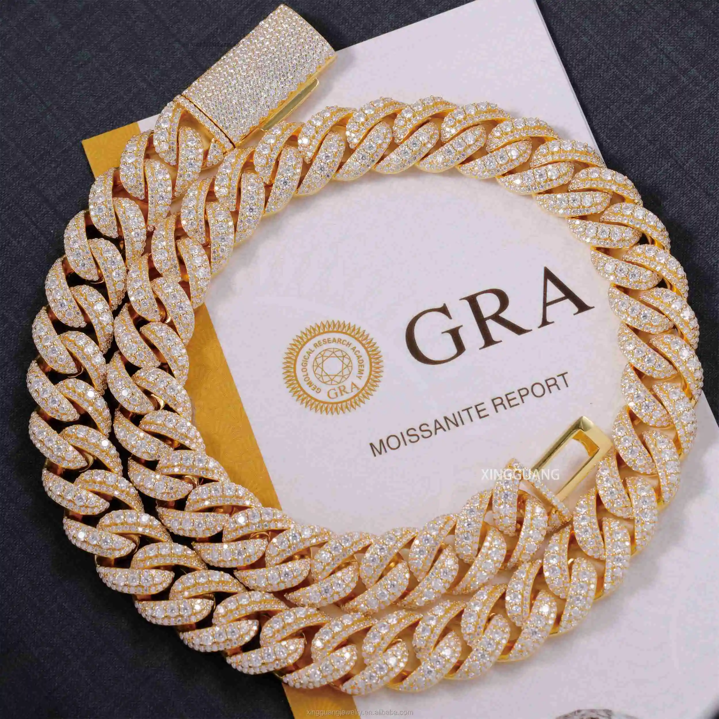 

Hip Hop 14/16/18MM Full Iced Out Large Moissanite in the Middle Chain S925 18K Gold Plated VVS Diamond Cuban Link Chain Necklace