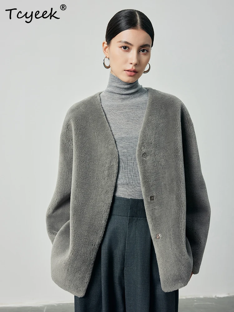 Tcyeek 秋冬 ハイエンド トレンド ファー一体型 Vネック グレー ショート丈 レディース ウールファーコート マントー ファム ファーレディース