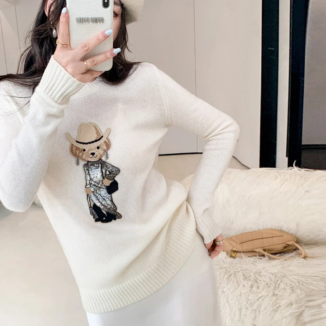 

Модный вязаный свитер с медведем, женское кашемировое вечернее платье с бисером, ретро-стиль, милый детский дизайн, осень-зима, новинка